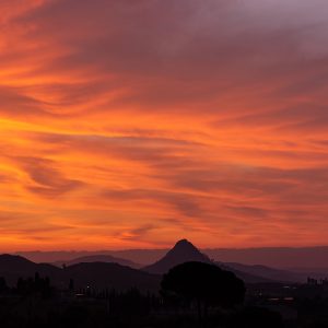 Alba su Monte Formaggio a Mazzarino